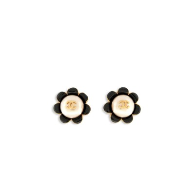 CHANEL CAMELLIA PEARL EARRINGS